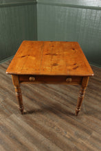 Load image into Gallery viewer, Primitive English Pine Table c.1880