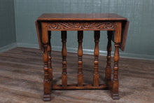 Load image into Gallery viewer, Solid Oak Dropleaf Table c.1920