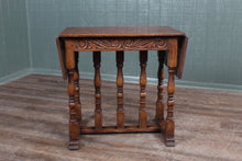 Load image into Gallery viewer, Solid Oak Dropleaf Table c.1920