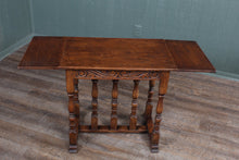 Load image into Gallery viewer, Solid Oak Dropleaf Table c.1920
