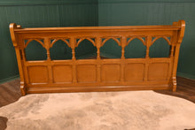 Load image into Gallery viewer, English Doubled Sided Railing early 1900s - The Barn Antiques