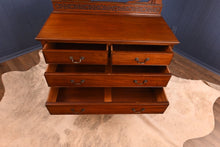 Load image into Gallery viewer, English Mahogany Mirrored Dressing Table c.1900 - The Barn Antiques